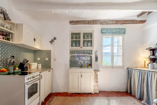 Luxury House for sale in Bonnieux, 319 000 €, Photo 4