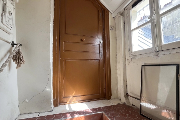 Luxury Apartment for sale in Paris 4Ème, 300 000 €, Photo 6