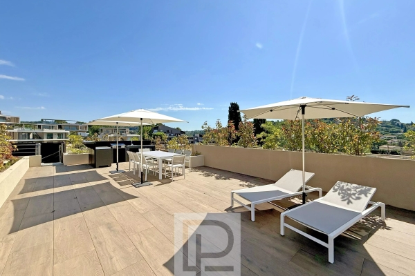 Appartement de luxe à vendre à Mougins, 1 080 000 €, Photo 1