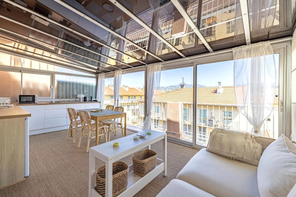 Luxury Apartment for sale in Nice, 357 000 €, Photo 1