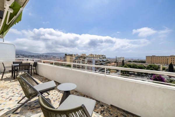 Appartement de luxe à vendre à Nice, 550 000 €, Photo 1