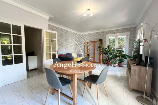 Maison de luxe à vendre à Saint-Aygulf, 670 000 €, Photo 2