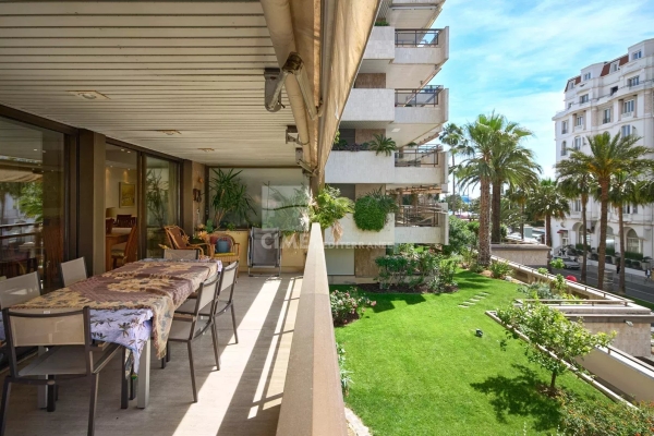 Luxury Apartment for sale in Cannes, 1 400 000 €, Photo 2