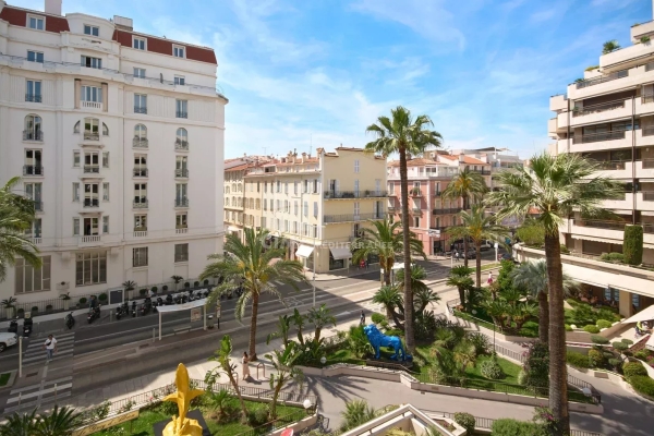 Appartement de luxe à vendre à Cannes, 1 100 000 €, Photo 2