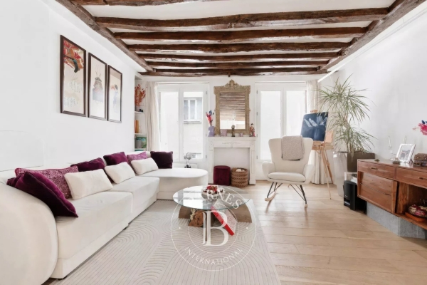 Luxury Apartment for sale in Paris 3ème, 750 000 €, Photo 3