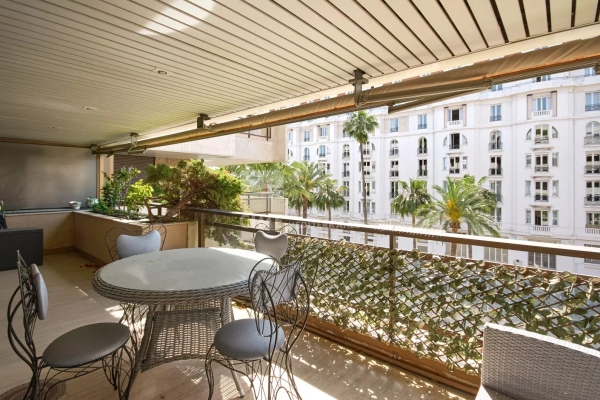 Appartement de luxe à vendre à Cannes, 1 100 000 €, Photo 3