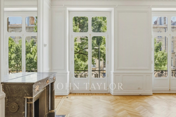 Luxury Apartment for sale in Bordeaux, 1 155 000 €, Photo 5