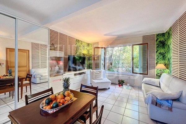 Luxury House for sale in Cap d'Antibes, 1 390 000 €, Photo 5
