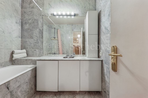 Luxury Apartment for sale in Paris 11ème, 580 000 €, Photo 7