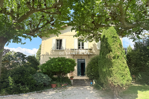 Maison de luxe à vendre à Graveson, 1 272 000 €, Photo 1