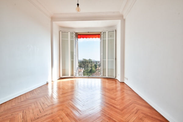 Appartement de luxe à vendre à Nice, 450 000 €, Photo 1