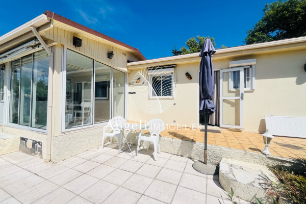 Maison de luxe à vendre à Roquebrune-sur-Argens, 160 000 €, Photo 1
