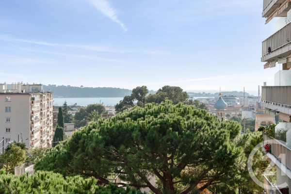 Appartement de luxe à vendre à Cannes, 870 000 €