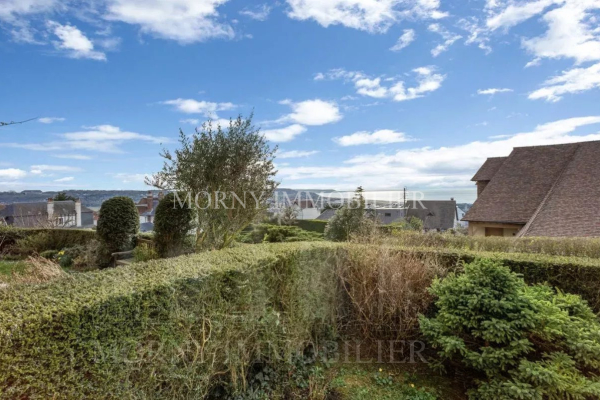 Appartement de luxe à vendre à Trouville-sur-Mer, 395 000 €, Photo 1