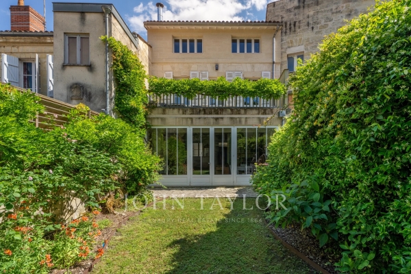 Maison de luxe à vendre à Bordeaux, 1 450 000 €, Photo 1