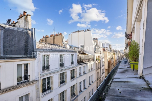 Luxury Apartment for sale in Paris 4Ème, 2 300 000 €, Photo 2
