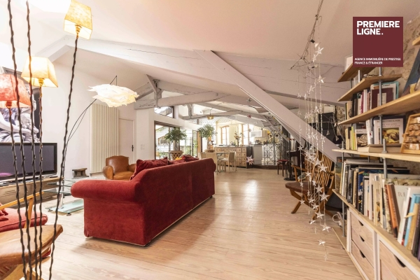 Luxury Apartment for sale in Bordeaux, 749 500 €, Photo 2