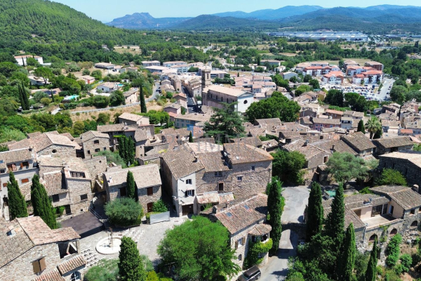 Maison de luxe à vendre à Les Arcs sur Argens, 425 000 €, Photo 1