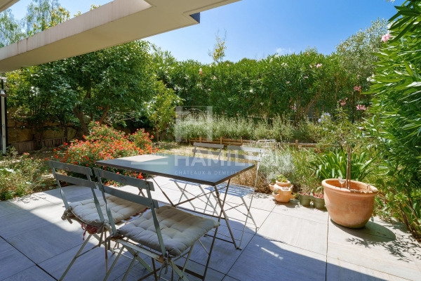 Appartement de luxe à vendre à Antibes, 260 000 €, Photo 1