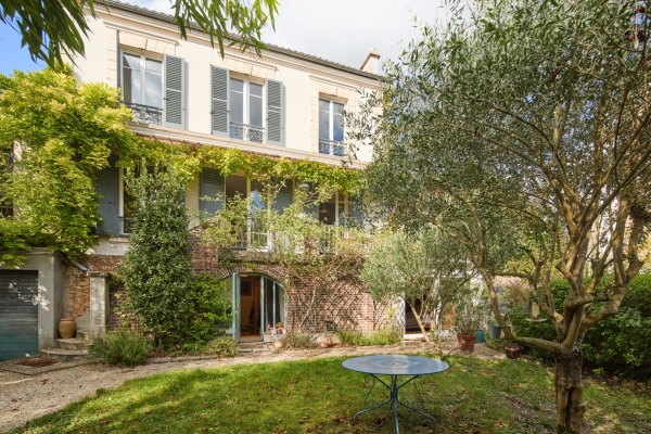 Maison de luxe à vendre à Sèvres, 1 300 000 €, Photo 1