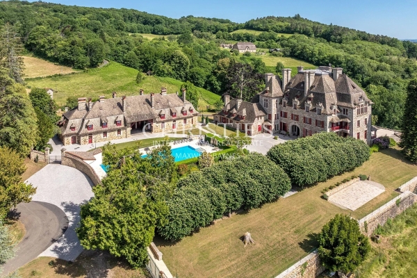 Luxury House for sale in Beaulieu-sur-Dordogne, 3 450 000 €, Photo 1