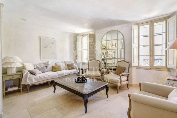 Appartement de luxe à vendre à Saint-Tropez, 1 680 000 €, Photo 2