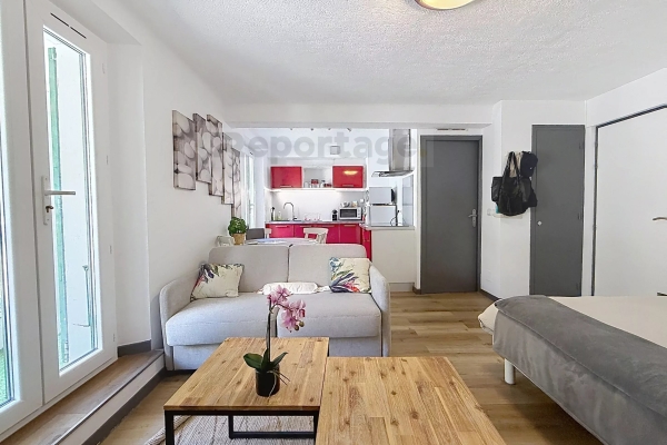 Luxury Apartment for sale in Antibes, 174 000 €, Photo 3