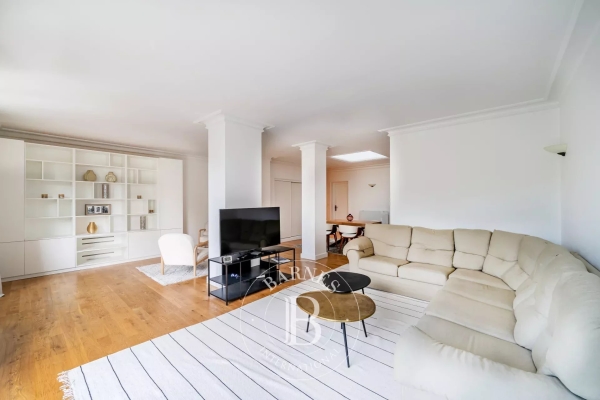 Luxury Apartment for sale in Neuilly-sur-Seine, 1 370 000 €, Photo 4