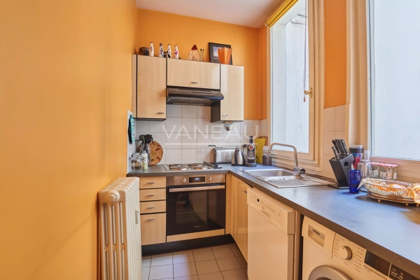 Luxury Apartment for sale in Paris 8Ème, 1 200 000 €, Photo 7