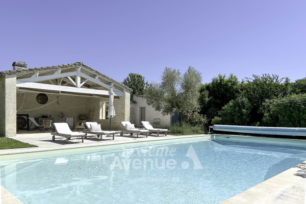 Maison de luxe à vendre à Saintes, 629 000 €, Photo 2