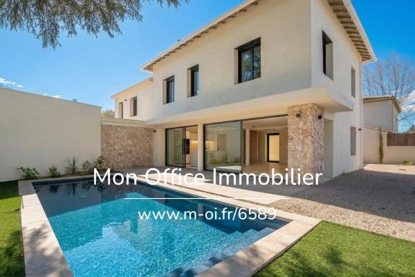 Maison de luxe à vendre à Aix-en-Provence, 870 000 €, Photo 1