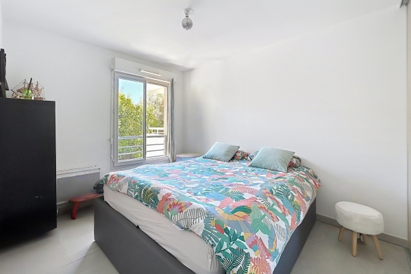 Appartement de luxe à vendre à Antibes, 280 000 €, Photo 1
