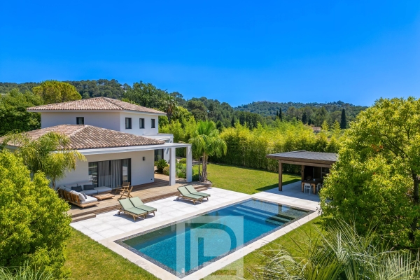 Maison de luxe à vendre à Mougins, 2 650 000 €, Photo 1