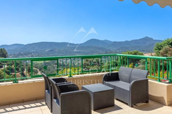 Appartement de luxe à vendre à Mandelieu-la-Napoule, 995 000 €, Photo 1