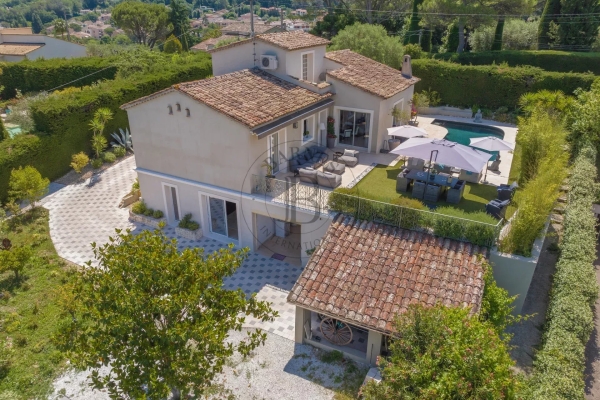 Maison de luxe à vendre à Mougins, 1 830 000 €, Photo 1