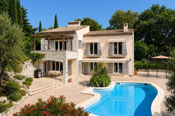 Luxury House for sale in Saint-Paul-de-Vence, 1 570 000 €, Photo 2