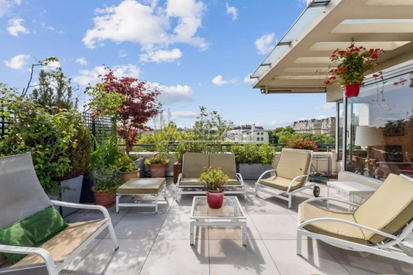 Appartement de luxe à vendre à Neuilly-sur-Seine, 2 320 000 €, Photo 2