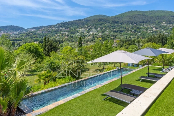 Maison de luxe à vendre à Grasse, 1 590 000 €, Photo 2