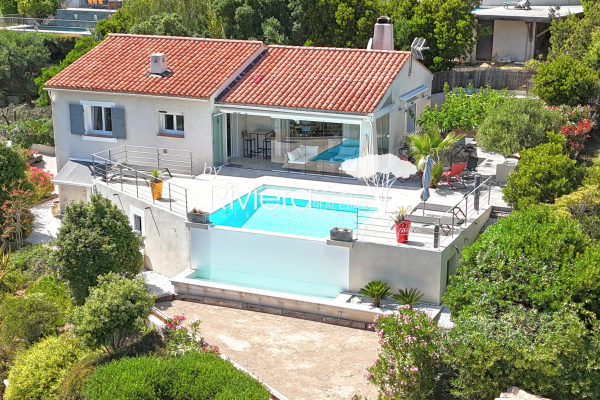 Luxury House for sale in Cavalaire-sur-Mer, 1 185 000 €, Photo 3