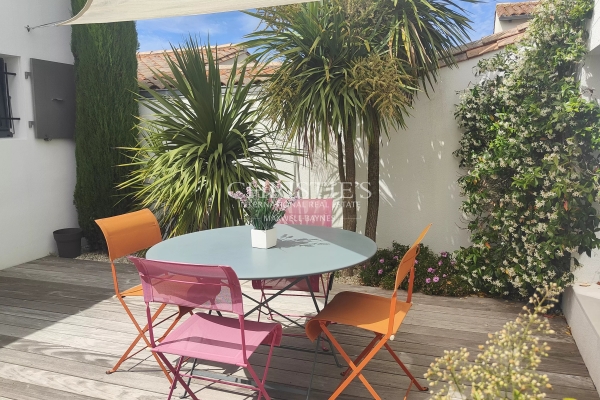 Luxury House for sale in La Flotte, 1 470 000 €, Photo 3