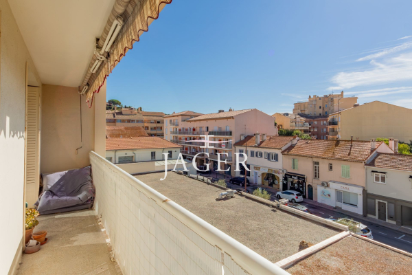 Appartement de luxe à vendre à Sainte-Maxime, 275 000 €, Photo 3