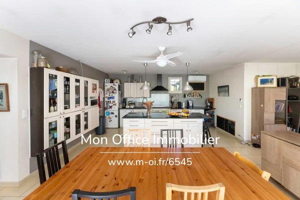 Maison de luxe à vendre à Aix-en-Provence, 525 000 €, Photo 4