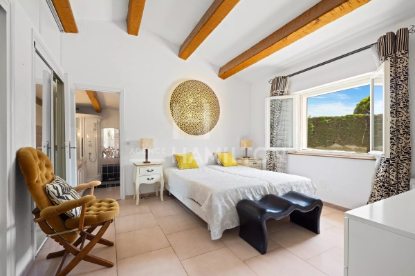 Maison de luxe à vendre à Châteauneuf-Grasse, 750 000 €, Photo 5