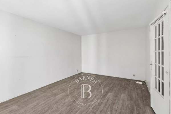 Luxury Apartment for sale in Paris 6Ème, 848 000 €, Photo 5
