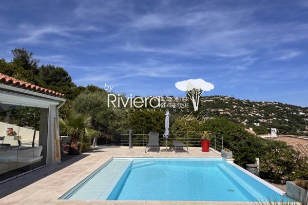 Luxury House for sale in Cavalaire-sur-Mer, 1 185 000 €, Photo 7