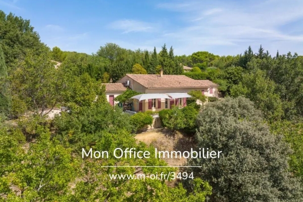 Maison de luxe à vendre à Lauris, 535 000 €, Photo 1