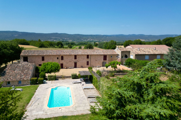 Maison de luxe à vendre à Roussillon, 2 597 000 €, Photo 1