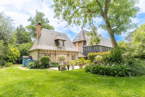 Maison de luxe à vendre à Tourgéville, 1 495 000 €, Photo 1