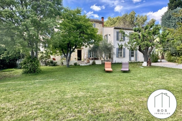 Maison de luxe à vendre à Salon-de-Provence, 1 050 000 €, Photo 2