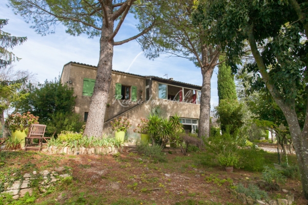Maison de luxe à vendre à Cabrières-d'Avignon, 530 000 €, Photo 2